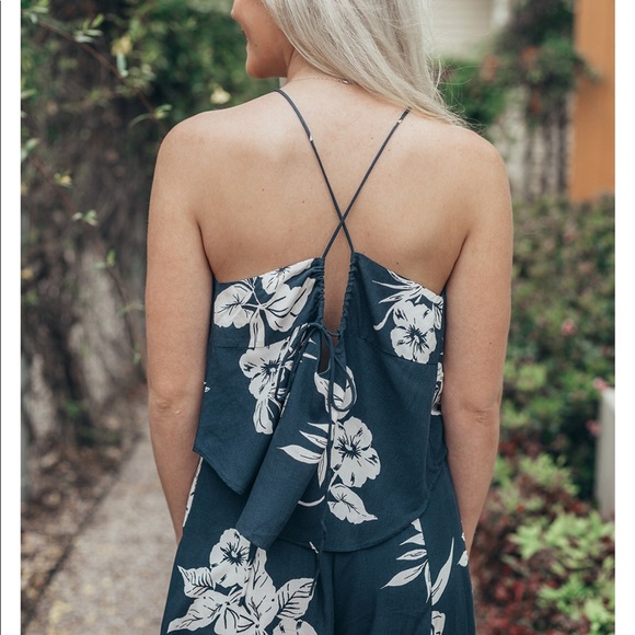 Floral Print X Back Crop Top - Picture 7 of 7